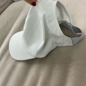 Lululemon lightweight high ponytail hat white